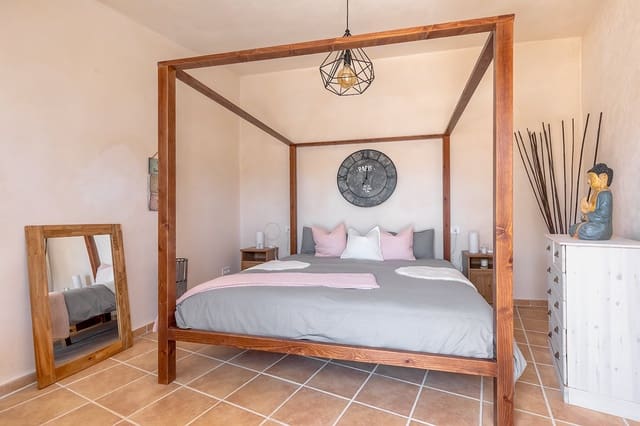 3 sypialnia Finka/Dom wiejski na sprzedaż w Felanitx z basenem - 1 465 000 € (Ref: 7887296)