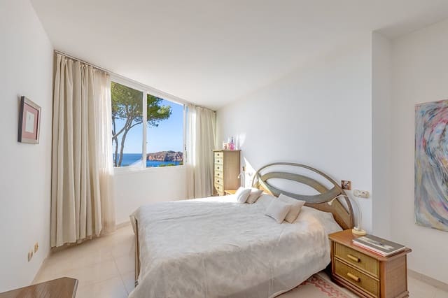 4 soveværelse Villa til salg i Santa Ponsa, Calvià med swimmingpool garage - € 3.480.000 (Ref: 7899584)