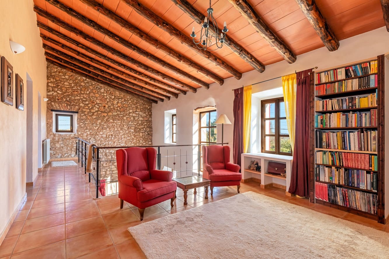 4 sovrum Finca/Hus på landet till salu i Felanitx med pool - 1 750 000 € (Ref: 7928593)