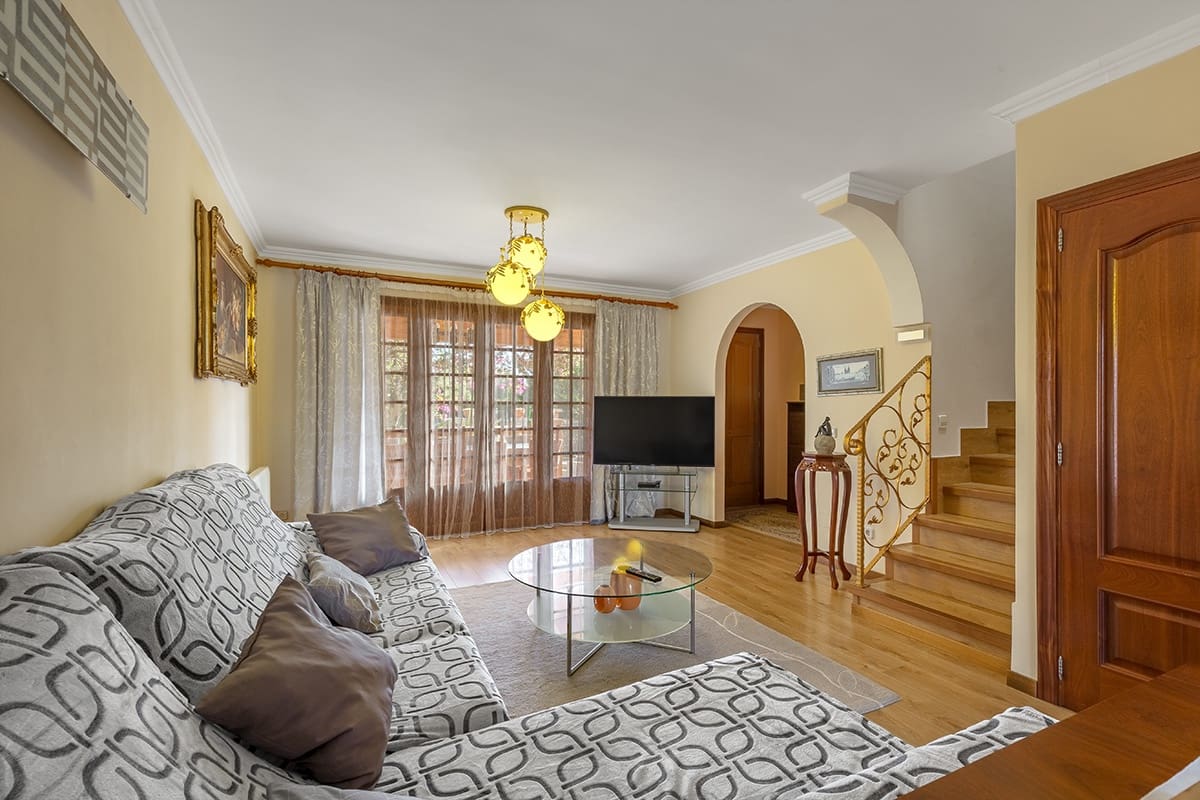 3 soveværelse Villa til salg i Portocolom med swimmingpool - € 595.000 (Ref: 7950685)