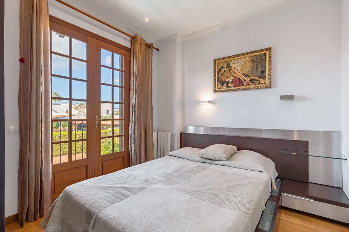 3 soveværelse Villa til salg i Portocolom med swimmingpool - € 595.000 (Ref: 7950685)