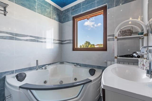 3 quarto Moradia para venda em Portocolom, Felanitx com piscina - 595 000 € (Ref: 7950685)