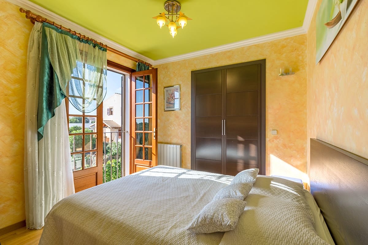 3 soveværelse Villa til salg i Portocolom med swimmingpool - € 595.000 (Ref: 7950685)