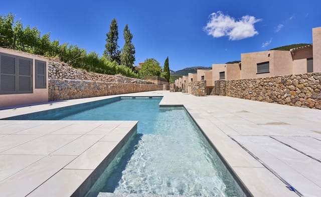 3 quarto Moradia para venda em Esporles com piscina - 895 000 € (Ref: 8102339)