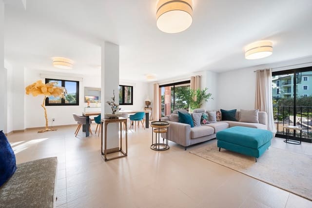 4 sovrum Lägenhet till salu i Es Camp De Mar / El Camp De Mar, Andratx med pool - 2 200 000 € (Ref: 8113331)