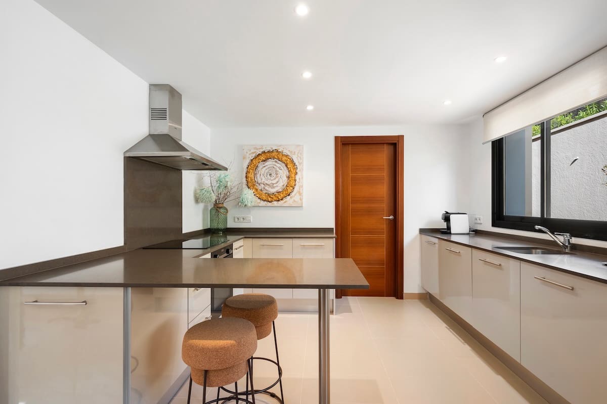 4 bedroom Apartment for sale in Es Camp De Mar / El Camp De Mar with pool - € 2,200,000 (Ref: 8113331)