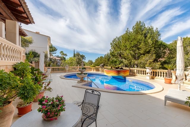 4 soverom Villa til salgs i Costa de la Calma, Calvià med svømmebasseng garasje - € 2 550 000 (Ref: 8177315)