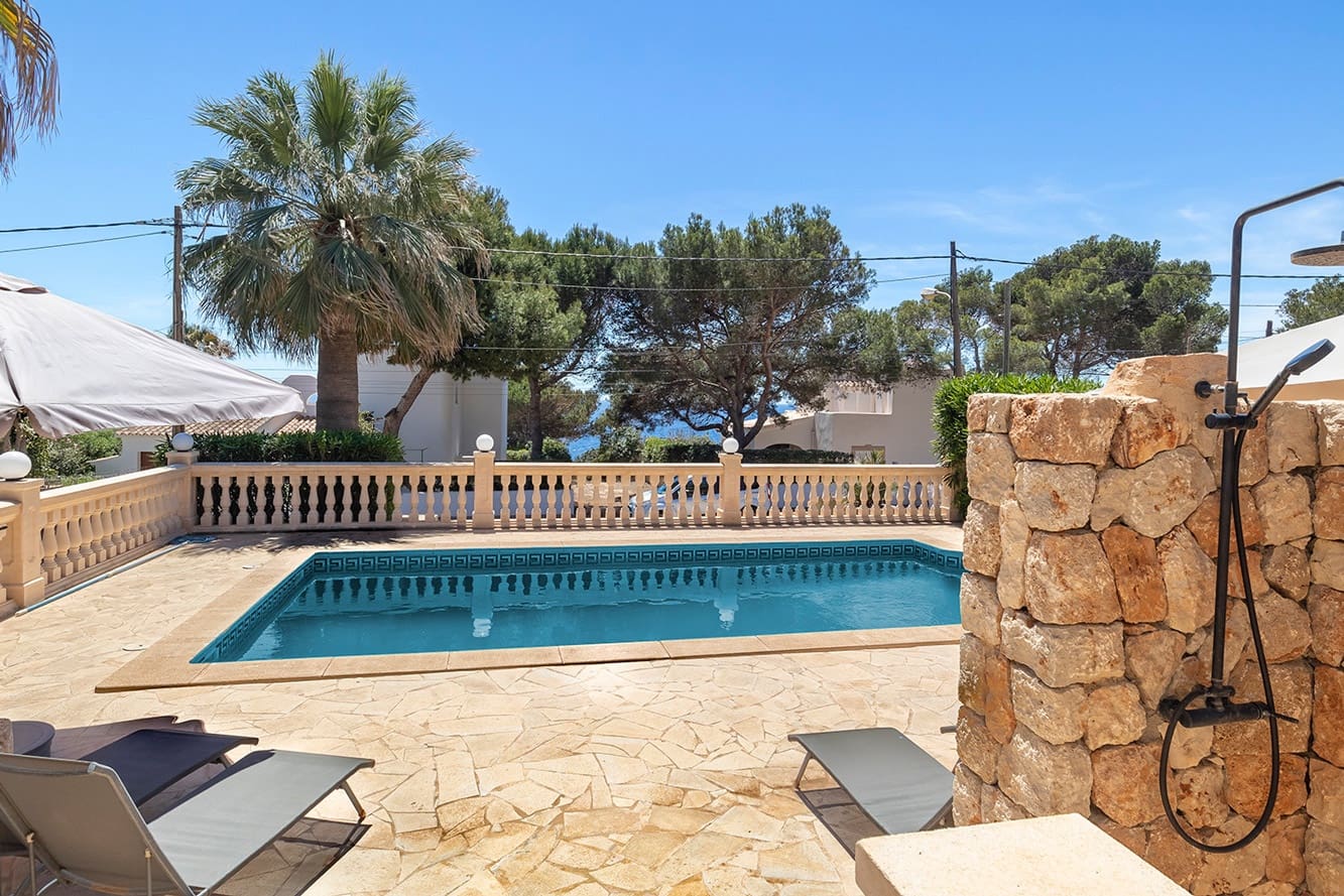7 slaapkamer Villa te koop in Cala Pi met zwembad - € 1.600.000 (Ref: 8289534)