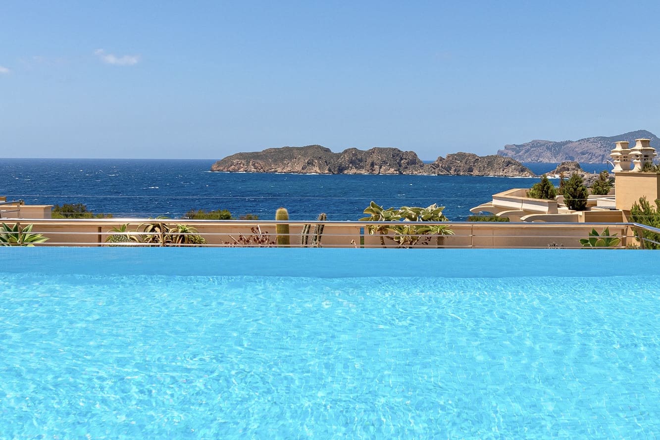 3 soveværelse Penthouse til salg i Santa Ponsa med swimmingpool - € 1.995.000 (Ref: 8410056)