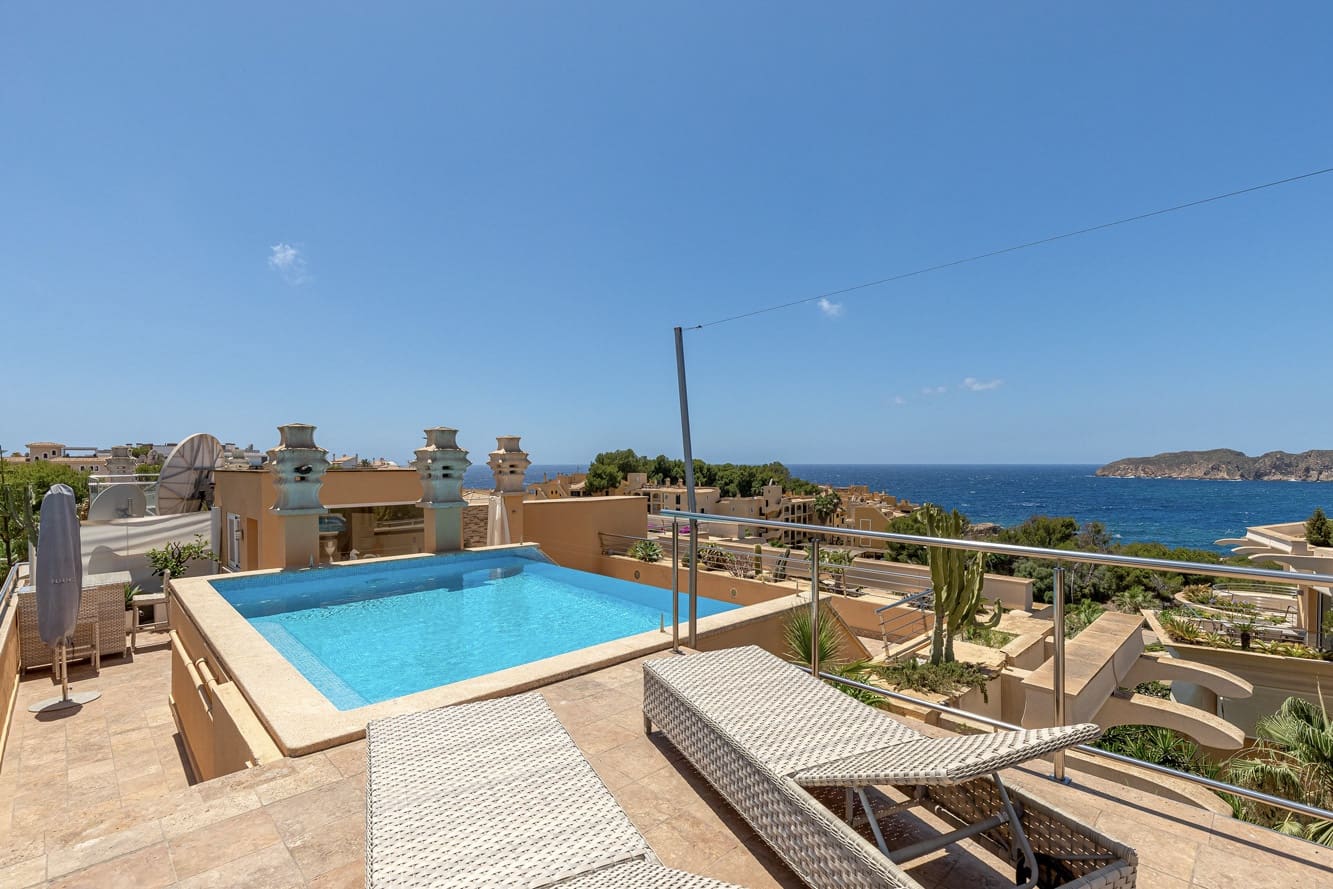 3 soveværelse Penthouse til salg i Santa Ponsa med swimmingpool - € 1.995.000 (Ref: 8410056)