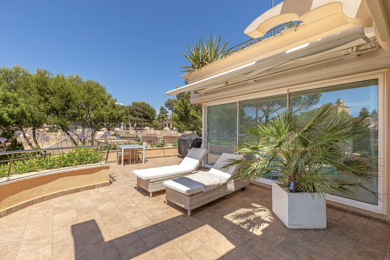 3 soveværelse Penthouse til salg i Santa Ponsa med swimmingpool - € 1.995.000 (Ref: 8410056)