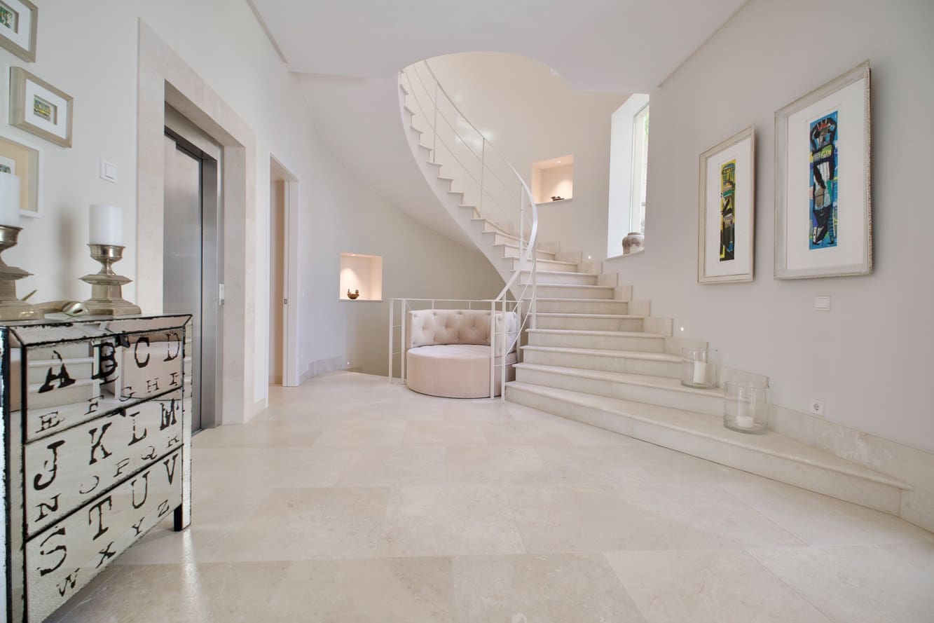 5 bedroom Villa for sale in Son Vida with pool garage - € 9,900,000 (Ref: 8490901)