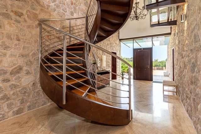 Finca/Casa Rural de 4 habitaciones en Lloseta en venta con piscina - 3.490.000 € (Ref: 8493529)