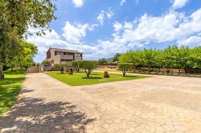 4 Zimmer Finca/Landgut zu verkaufen in Lloseta mit Pool - 4.900.000 € (Ref: 8493529)