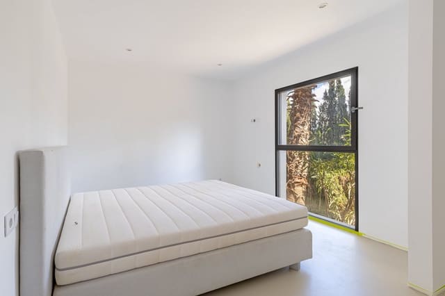 4 soveværelse Villa til salg i Santa Ponsa, Calvià med swimmingpool garage - € 2.950.000 (Ref: 8534116)