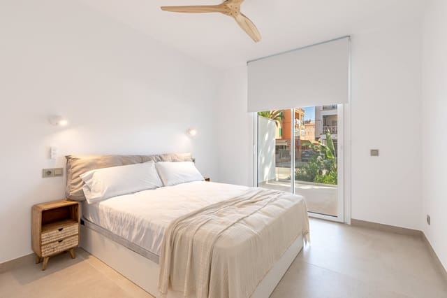 3 soveværelse Lejlighed til salg i Colonia de Sant Jordi, Ses Salines med swimmingpool - € 850.000 (Ref: 8568516)