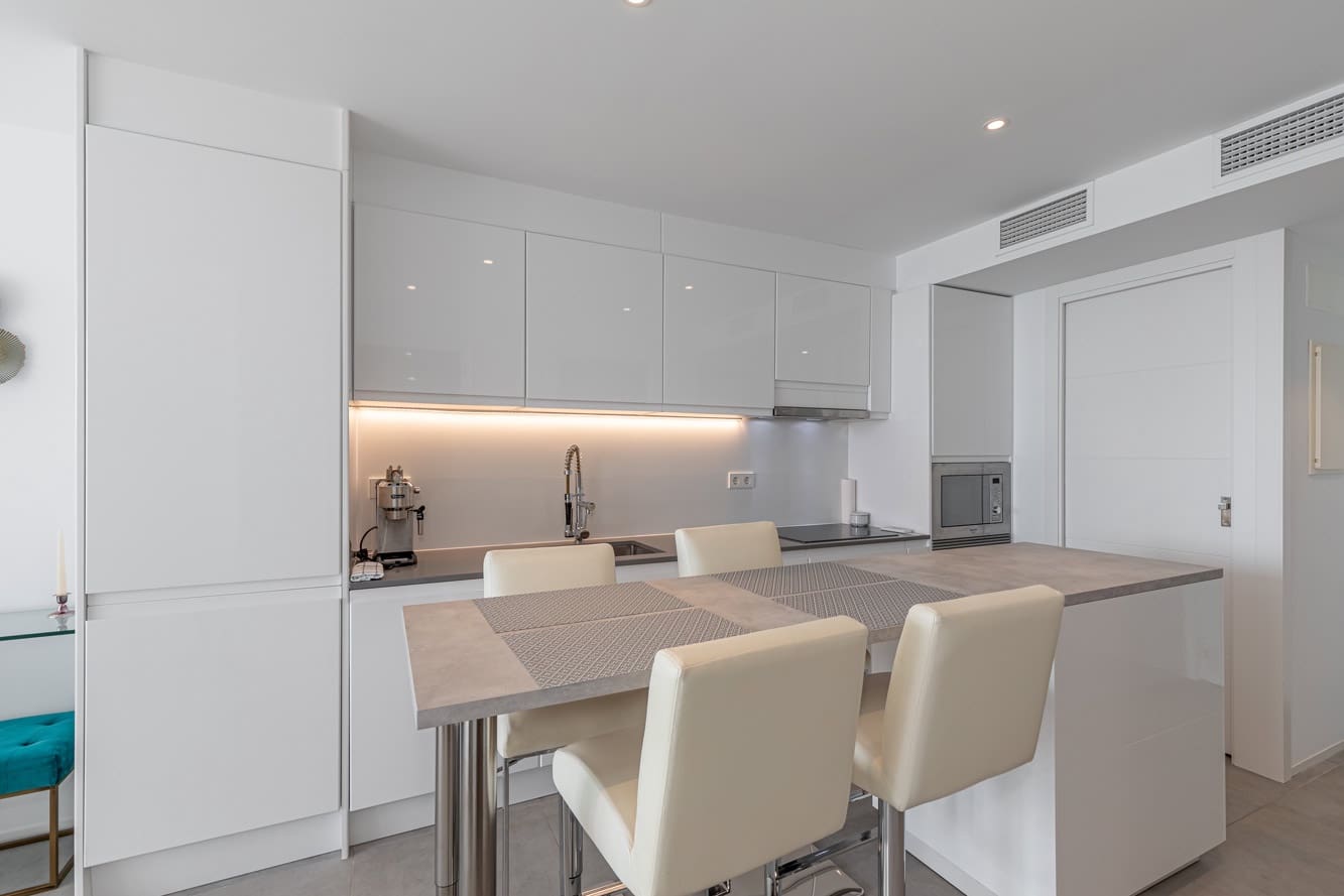 2 soveværelse Lejlighed til salg i El Toro / Port Adriano - € 520.000 (Ref: 8574315)