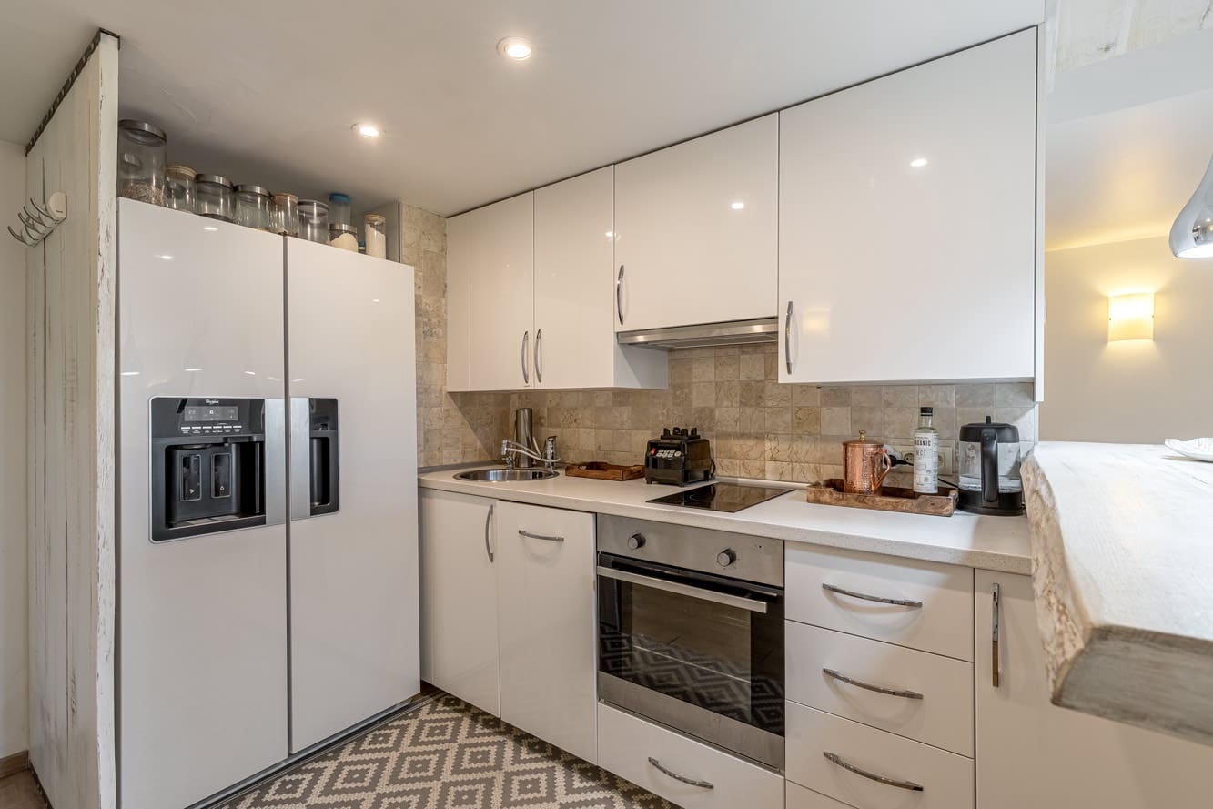 2 bedroom Apartment for sale in Illetas with pool - € 550,000 (Ref: 8580270)