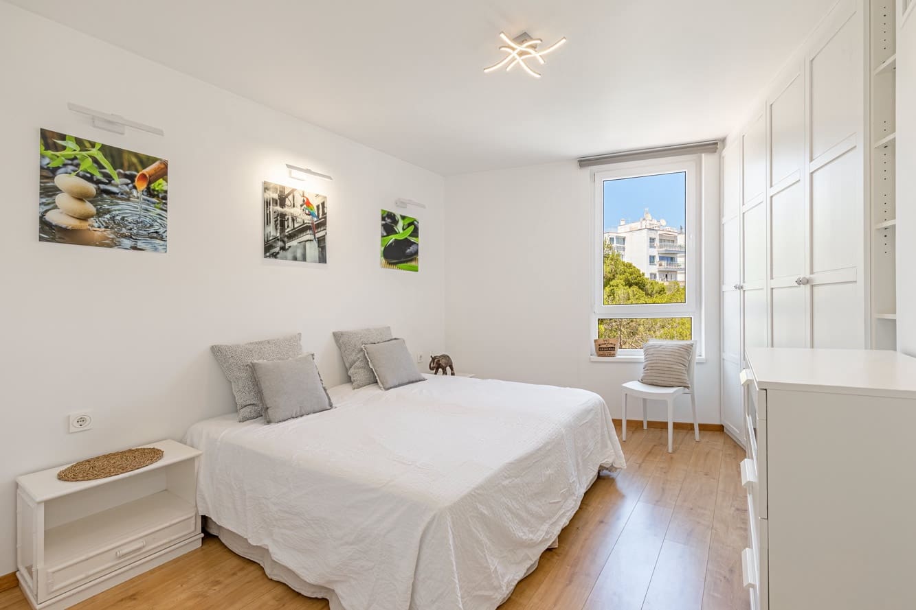 2 bedroom Apartment for sale in Illetas with pool - € 550,000 (Ref: 8580270)