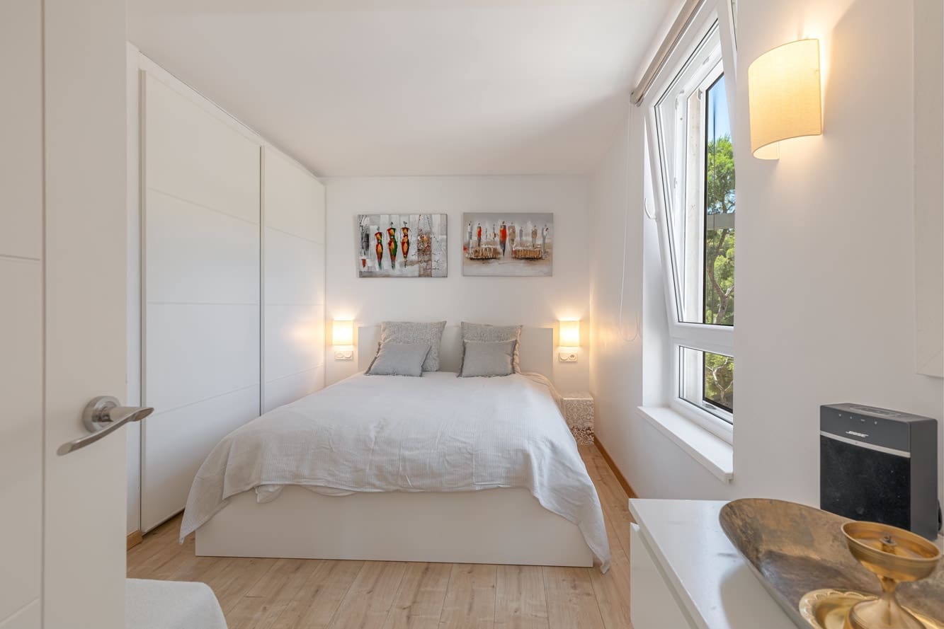 2 bedroom Apartment for sale in Illetas with pool - € 550,000 (Ref: 8580270)