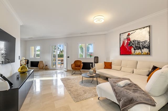 4 slaapkamer Villa te koop in Sa Torre (Llucmajor), Llucmajor met zwembad garage - € 2.350.000 (Ref: 8772572)