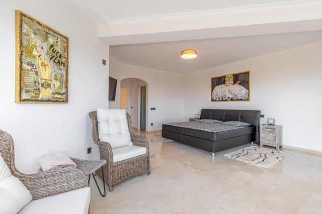 4 slaapkamer Villa te koop in Sa Torre (Llucmajor), Llucmajor met zwembad garage - € 2.350.000 (Ref: 8772572)