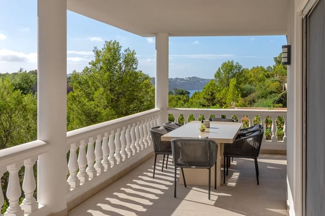 4 soverom Villa til salgs i Costa de la Calma, Calvià med svømmebasseng garasje - € 2 290 000 (Ref: 8772578)