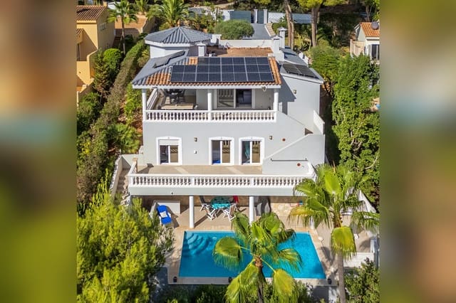 4 soverom Villa til salgs i Costa de la Calma, Calvià med svømmebasseng garasje - € 2 290 000 (Ref: 8772578)