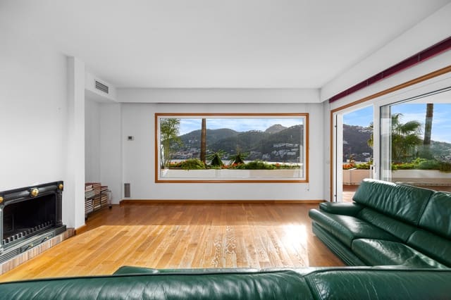 3 soverom Leilighet til salgs i Puerto de Andratx, Andratx med svømmebasseng - € 2 680 000 (Ref: 8772583)