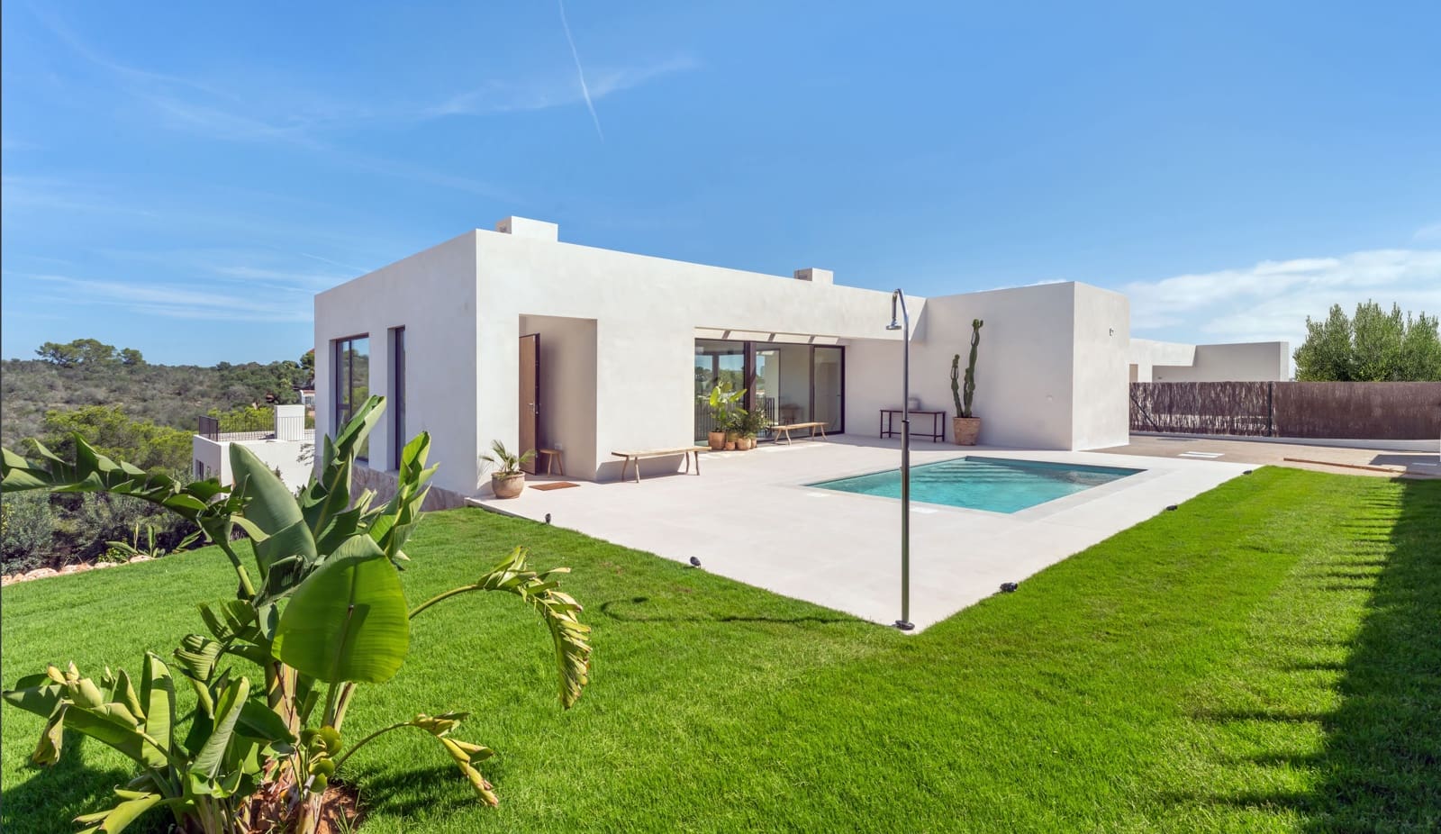 3 soveværelse Villa til salg i Cala Murada med swimmingpool - € 1.680.000 (Ref: 8772586)
