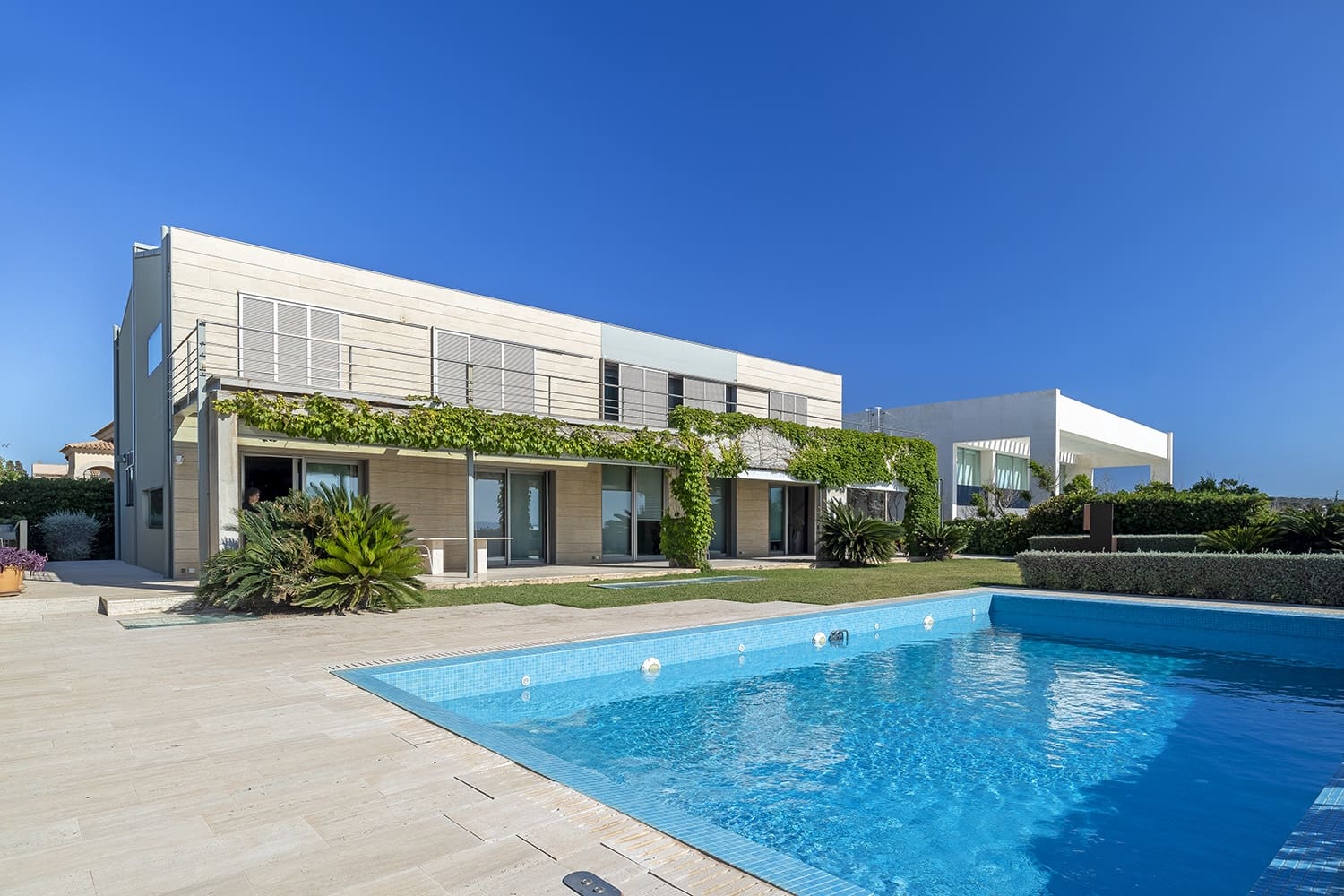 4 sypialnia Willa na sprzedaż w Son Veri Nou z basenem - 10 000 000 € (Ref: 8772609)