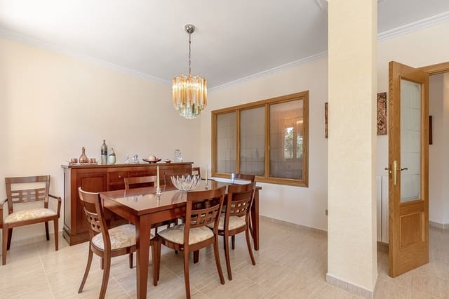 6 Zimmer Villa zu verkaufen in Santa Ponsa, Calvià mit Pool - 1.990.000 € (Ref: 8790884)