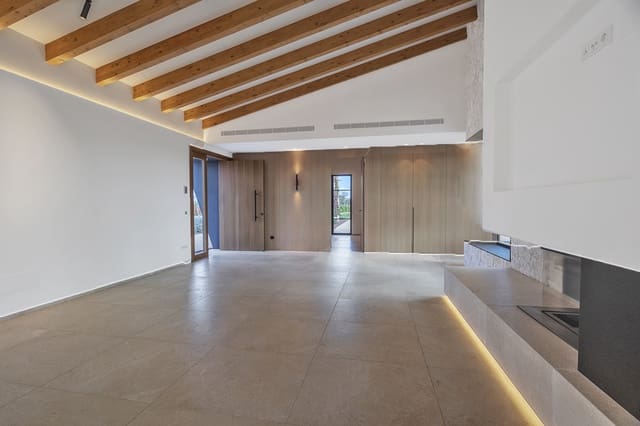 3 chambre Finca/Maison de Campagne à vendre à Campos avec piscine garage - 2 690 000 € (Ref: 8800393)