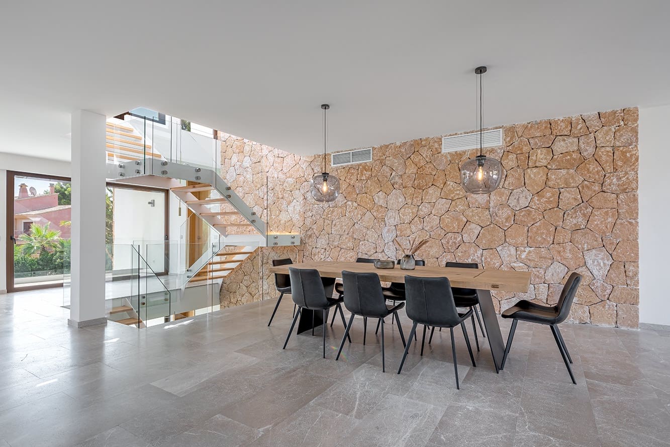 4 bedroom Villa for sale in Santa Ponsa with pool - € 4,500,000 (Ref: 8803280)