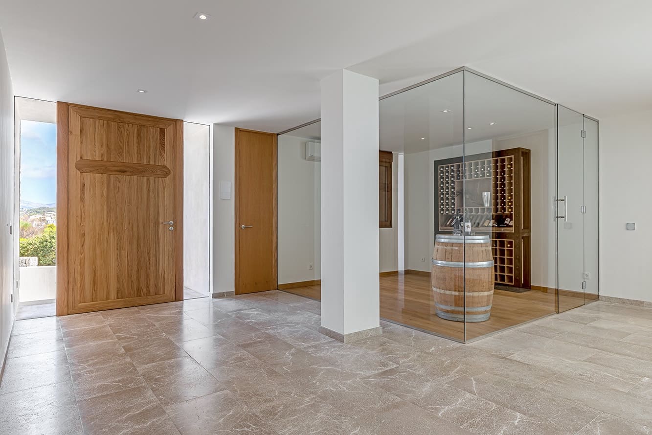 4 bedroom Villa for sale in Santa Ponsa with pool - € 4,500,000 (Ref: 8803280)