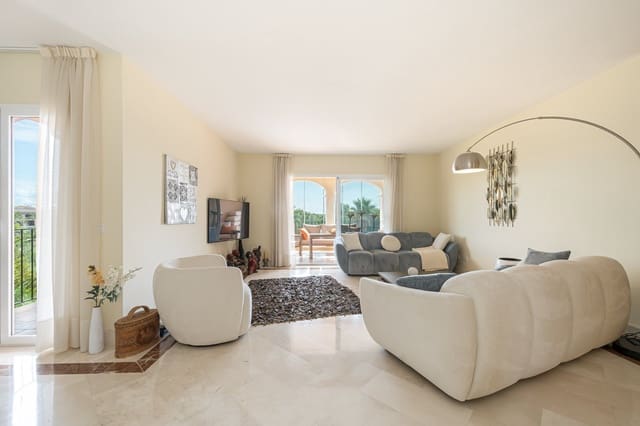 3 soveværelse Penthouse til salg i Santa Ponsa, Calvià med swimmingpool - € 1.600.000 (Ref: 8807180)