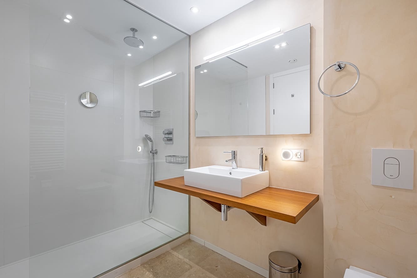 2 soveværelse Penthouse til salg i Bendinat med swimmingpool - € 2.995.000 (Ref: 8826409)