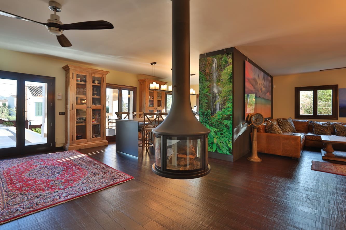 Chalet de 4 habitaciones en Calvià en venta con piscina garaje - 2.099.000 € (Ref: 8840305)