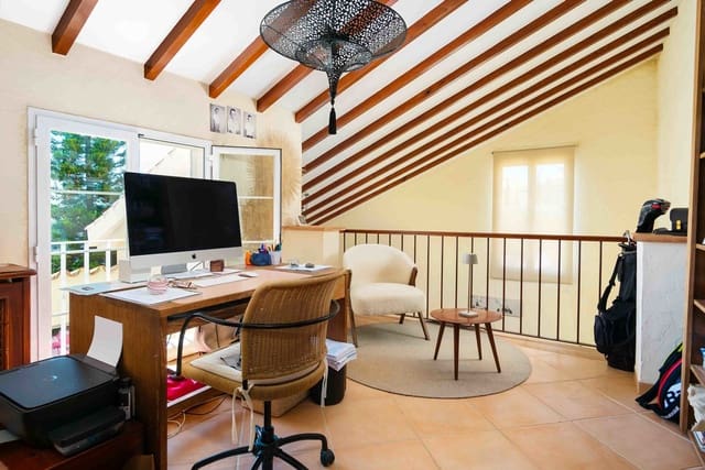 5 makuuhuone Huvila myytävänä paikassa Santa Ponsa, Calvià mukana uima-altaan - 2 750 000 € (Ref: 8913314)