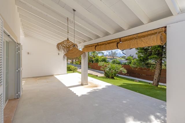 Chalet de 5 habitaciones en Santa Ponsa, Calvià en venta con piscina - 2.750.000 € (Ref: 8913314)