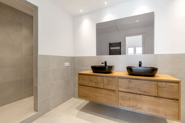 5 makuuhuone Huvila myytävänä paikassa Santa Ponsa, Calvià mukana uima-altaan - 2 750 000 € (Ref: 8913314)