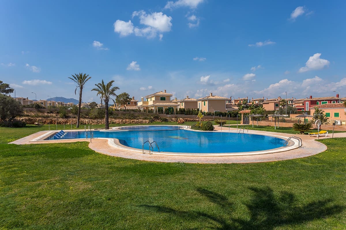 2 soverom Leilighet til salgs i Cala Murada med svømmebasseng - € 398 000 (Ref: 8948237)