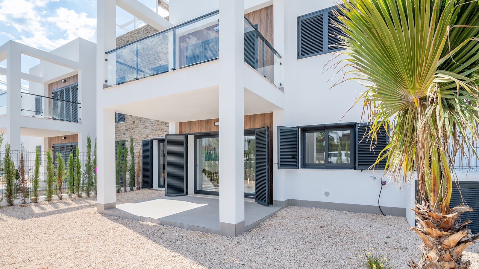 2 soverom Leilighet til salgs i Cala Murada med svømmebasseng - € 398 000 (Ref: 8948237)