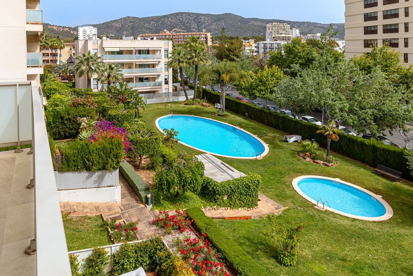 4 bedroom Apartment for sale in Palmanova with pool - € 990,000 (Ref: 8969014)