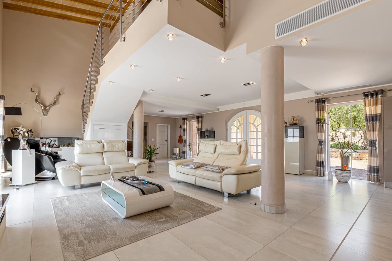 4 bedroom Finca/Country House for sale in Son Macia with garage - € 3,350,000 (Ref: 8971252)