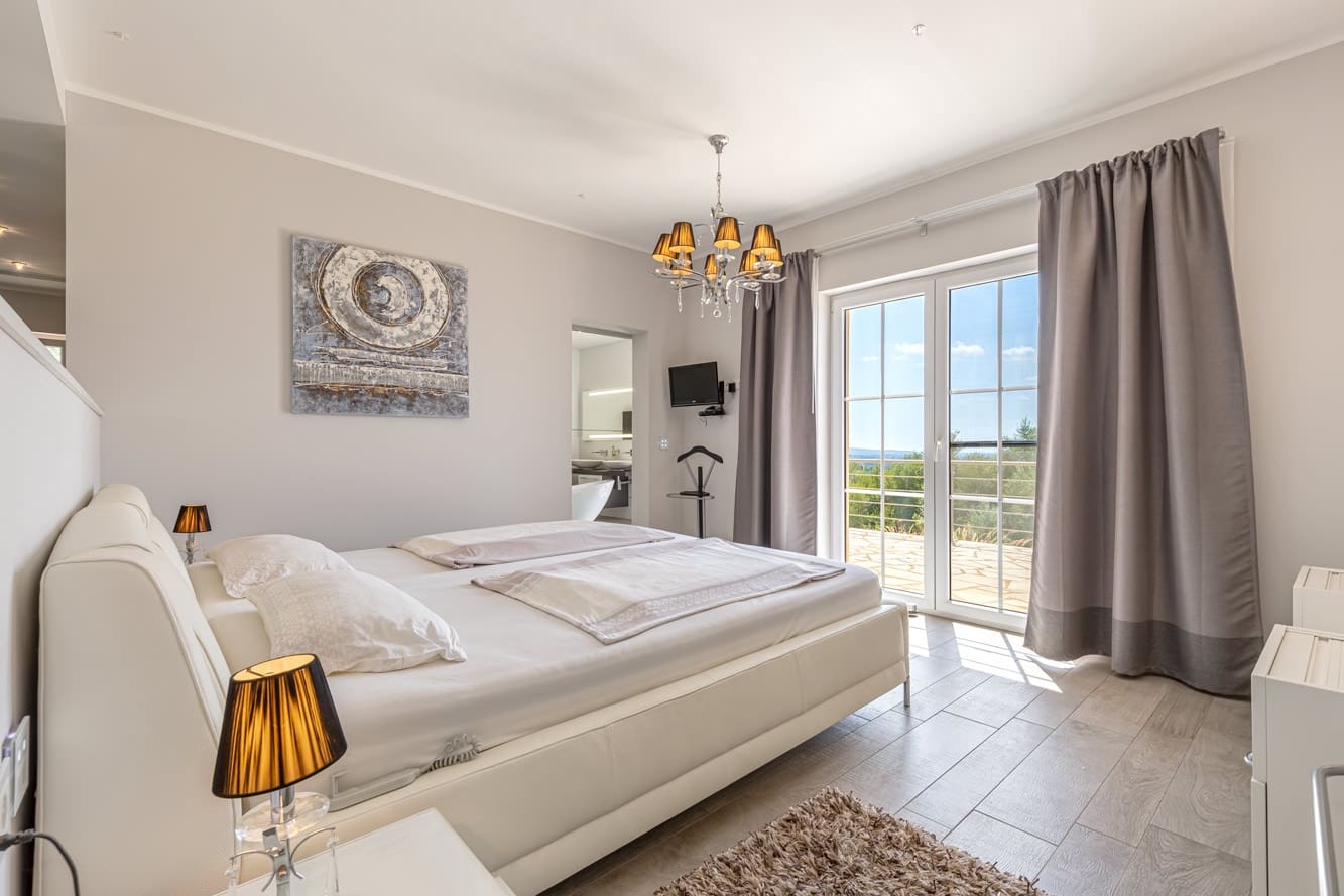 4 bedroom Finca/Country House for sale in Son Macia with garage - € 3,350,000 (Ref: 8971252)