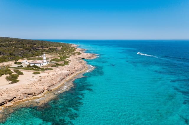3 camera da letto Villa in vendita in Ses Salines con piscina garage - 725.000 € (Rif: 8977703)