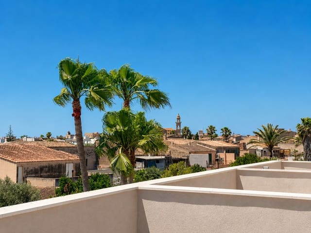 3 camera da letto Villa in vendita in Ses Salines con piscina garage - 725.000 € (Rif: 8977703)