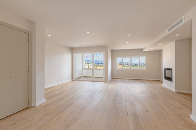 Apartamento de 4 habitaciones en Es Molinar / El Molinar, Palma de Mallorca en venta - 645.000 € (Ref: 8977704)