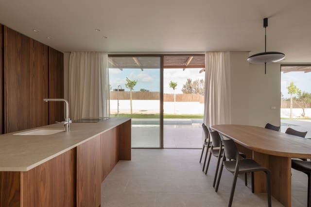 4 soveværelse Villa til salg i Son Gual, Palma de Mallorca med swimmingpool garage - € 2.650.000 (Ref: 8983357)